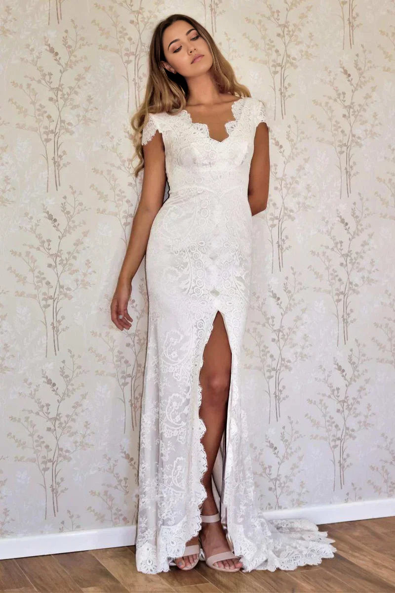 Vestido de novia de sirena con mangas cortas, encaje satinado y abertura